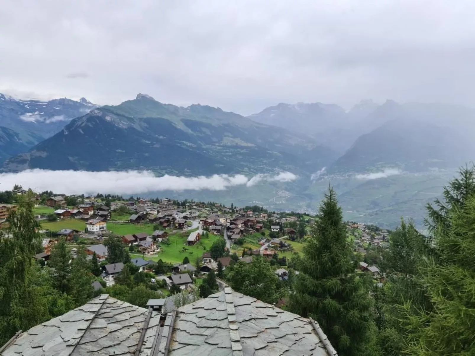 Charming Chalet Doux Douze-Binnen