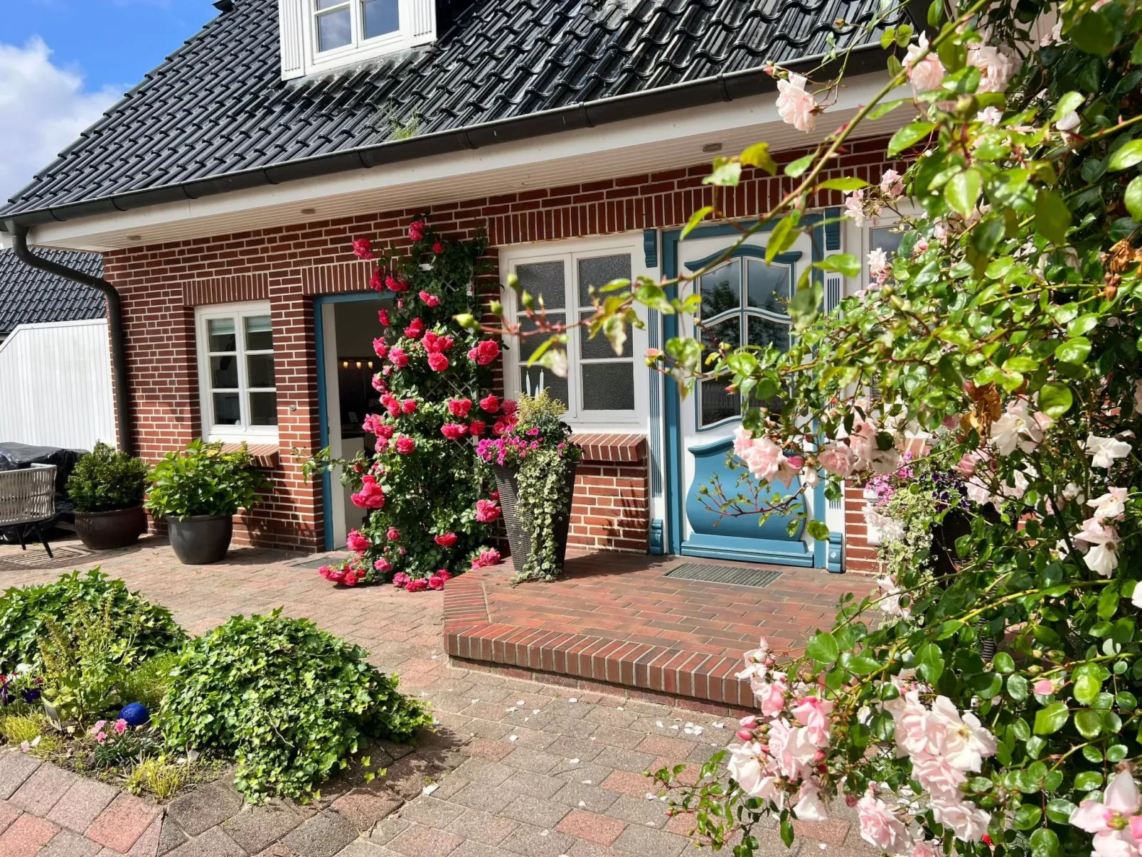 Gemütliche Wohnung für 2 Personen mit Gartensauna-Binnen