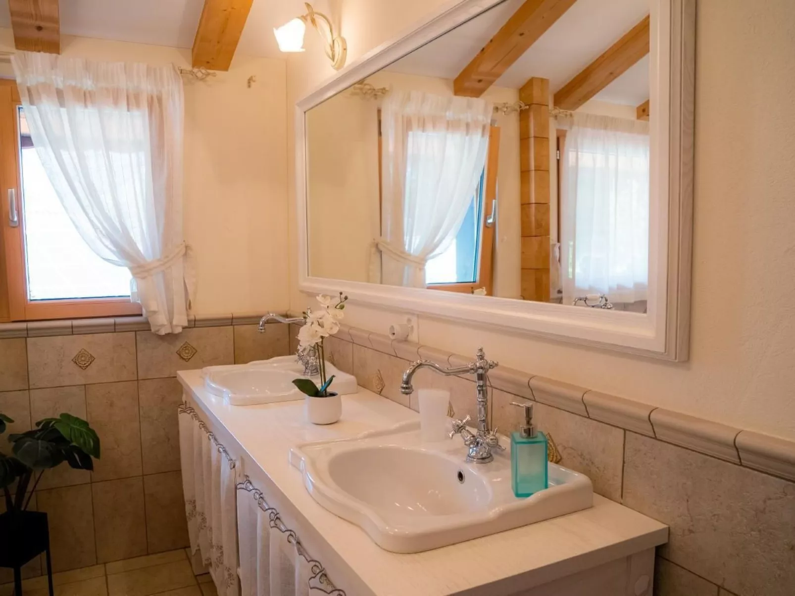 Luxuriöses Chalet - Walensee - Schwimmbad - Sauna-Image-tags.info