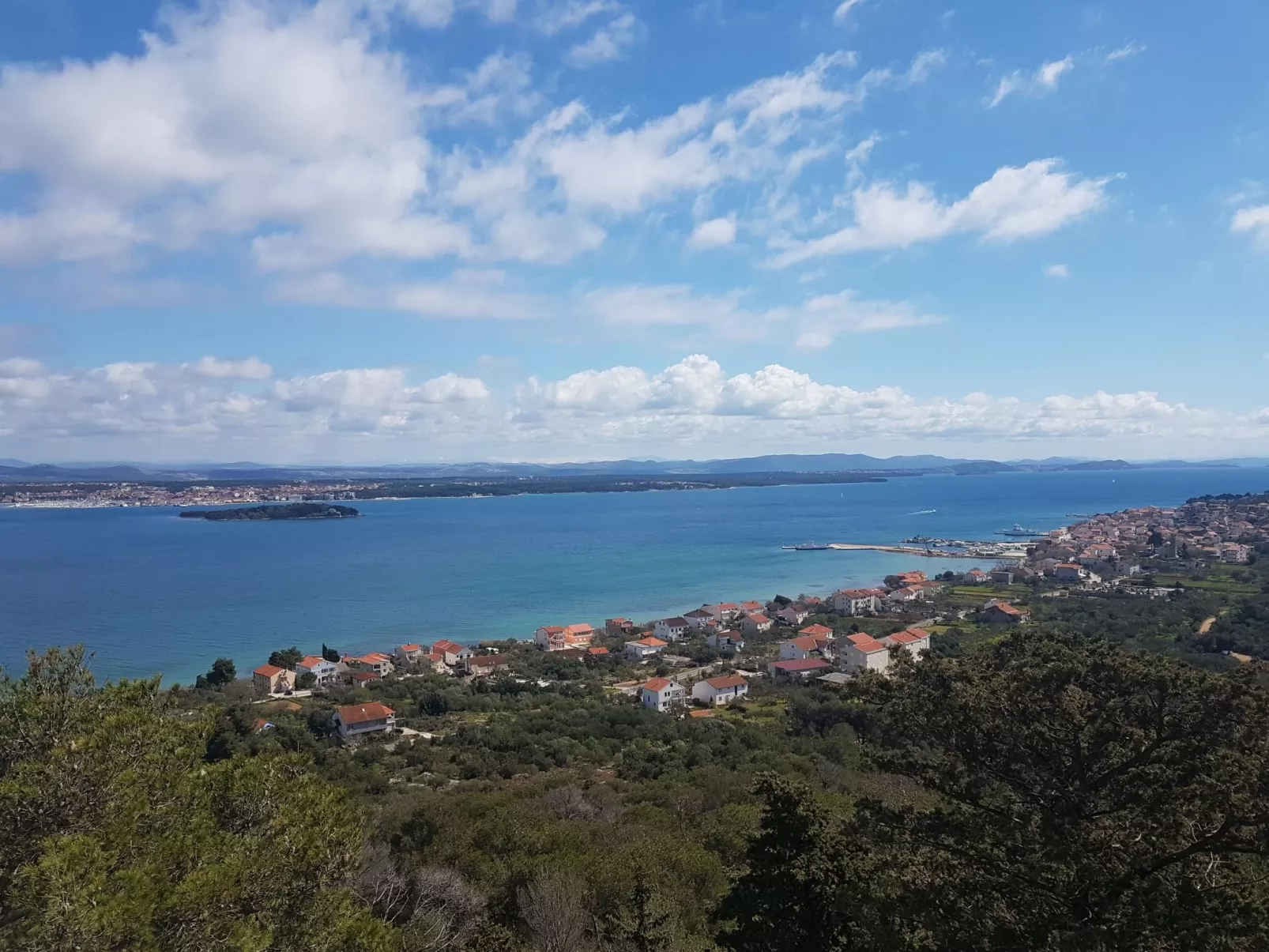 "Krajka" mit Blick auf das Wasser-Buiten