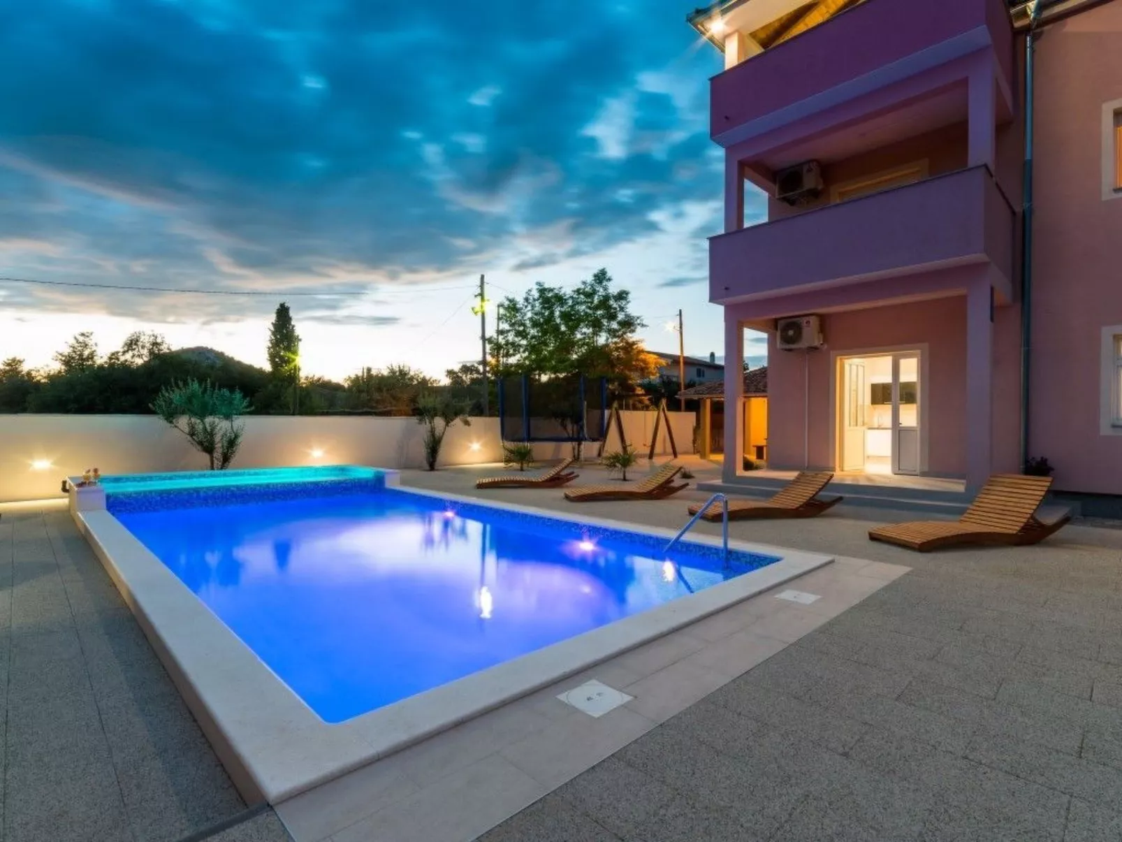 Villa Luce für 9 Personen und 1 Kind-Binnen