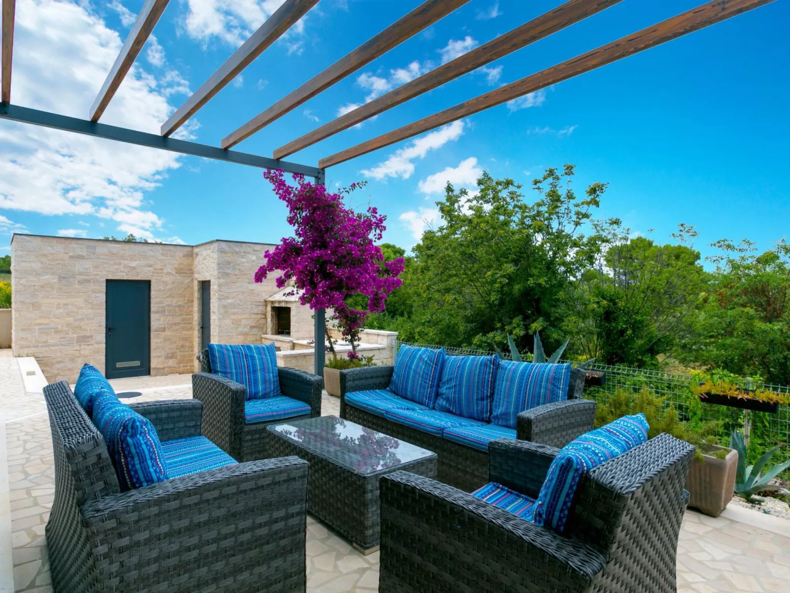 Wohnung "Deneris" mit Terrasse-Binnen