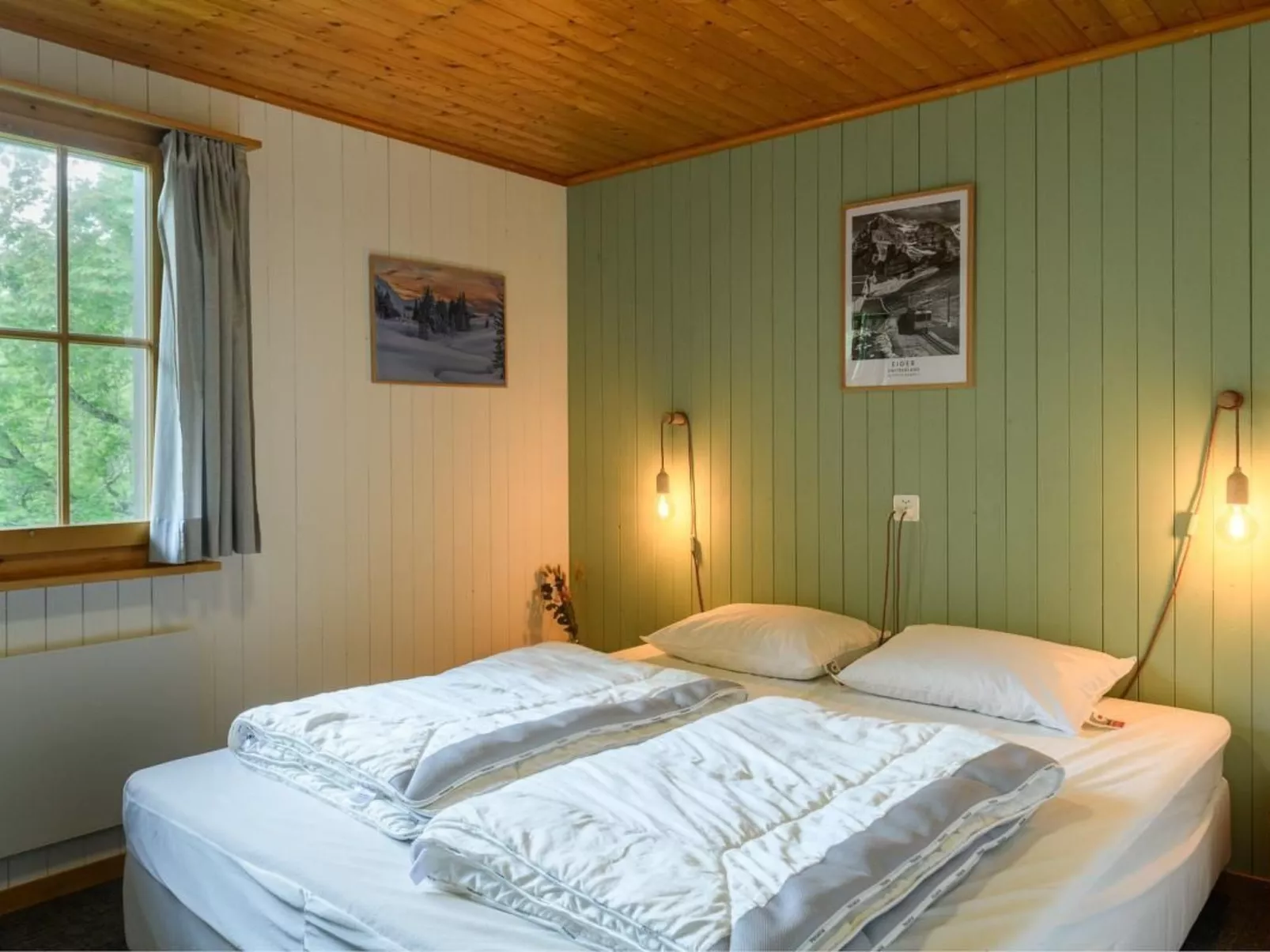 Chalet Baslerdybli-Binnen