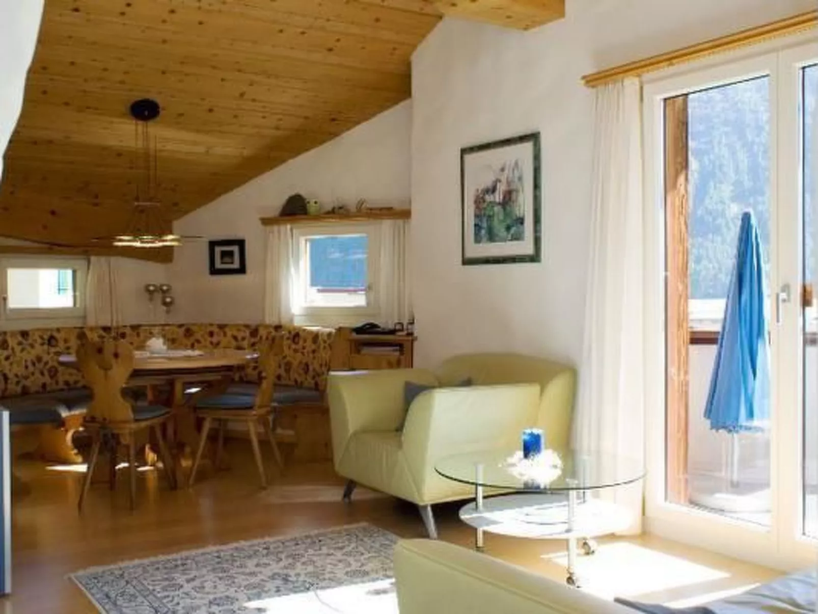 Chesa Tauschna - Binnen