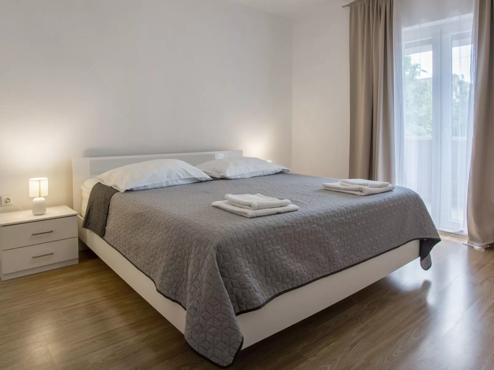 Ferienvilla , Schwimmbad, Imotski, Makarska-Image-tags.info