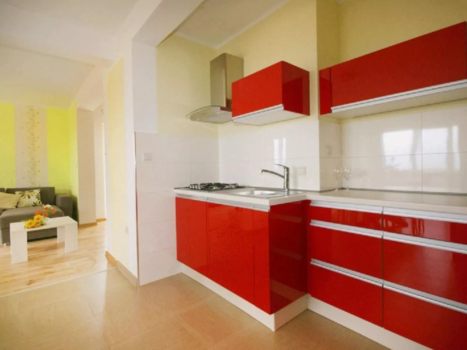 Moderne Ferienwohnung mit Balkonen mit Meerblick-Image-tags.info