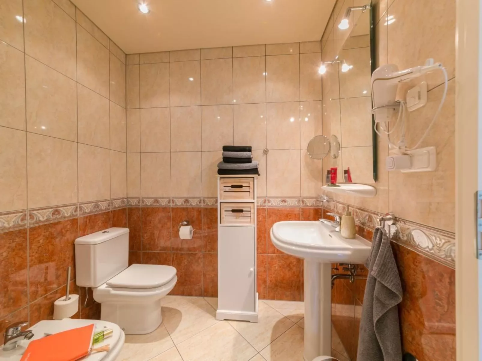 Appartement mit Blick auf das Wasser-Binnen