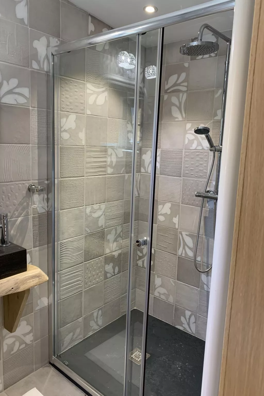 Landhaus mit Hallenbad-Binnen