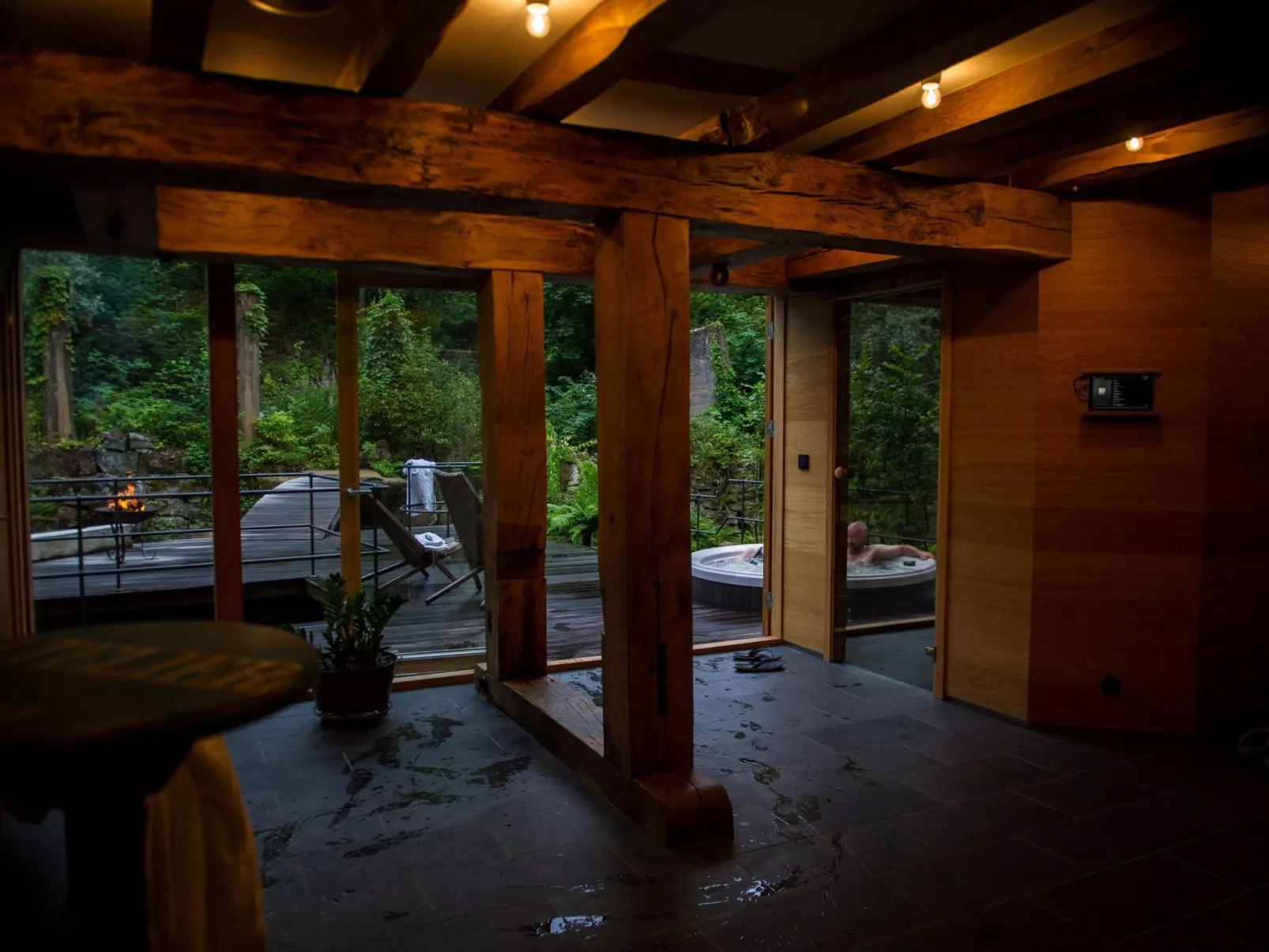 Direkt am See gelegen-Image-tags.info