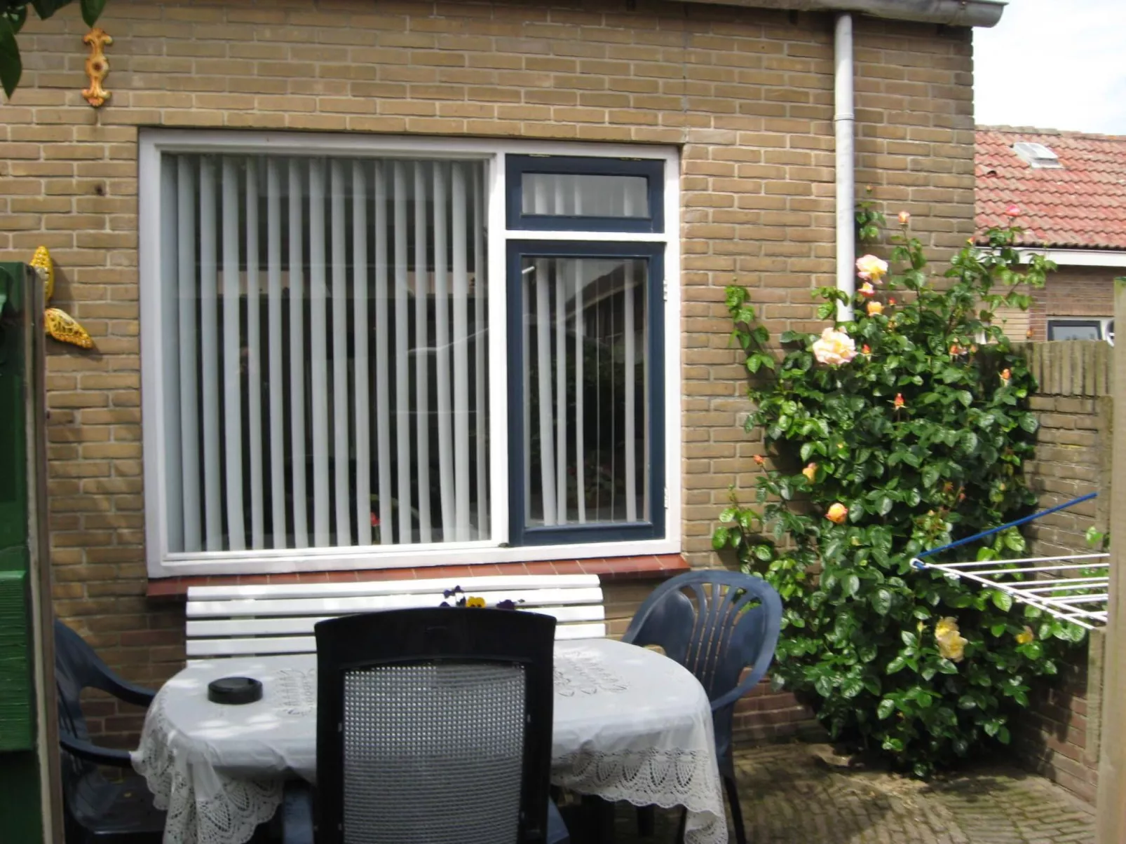 Mit privatem Garten und Terrasse-Binnen