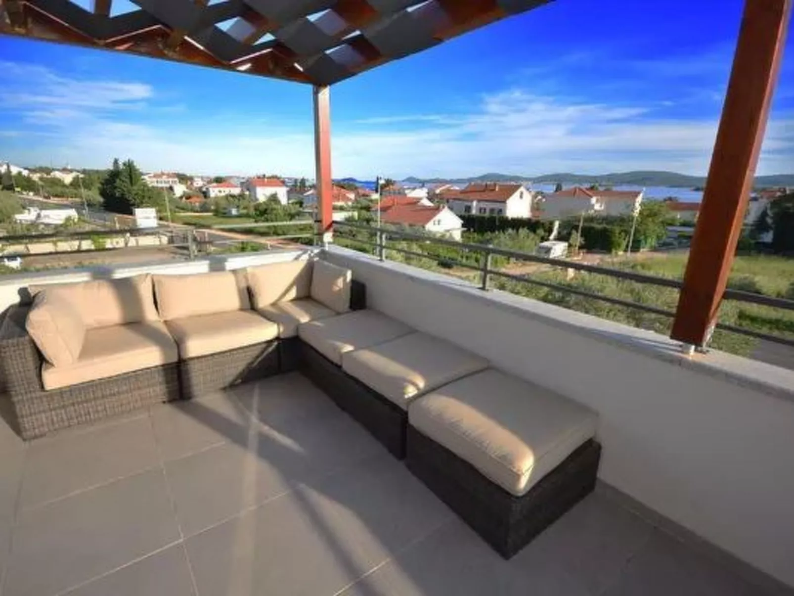 Komfortable Wohnung mit privatem Jacuzzi