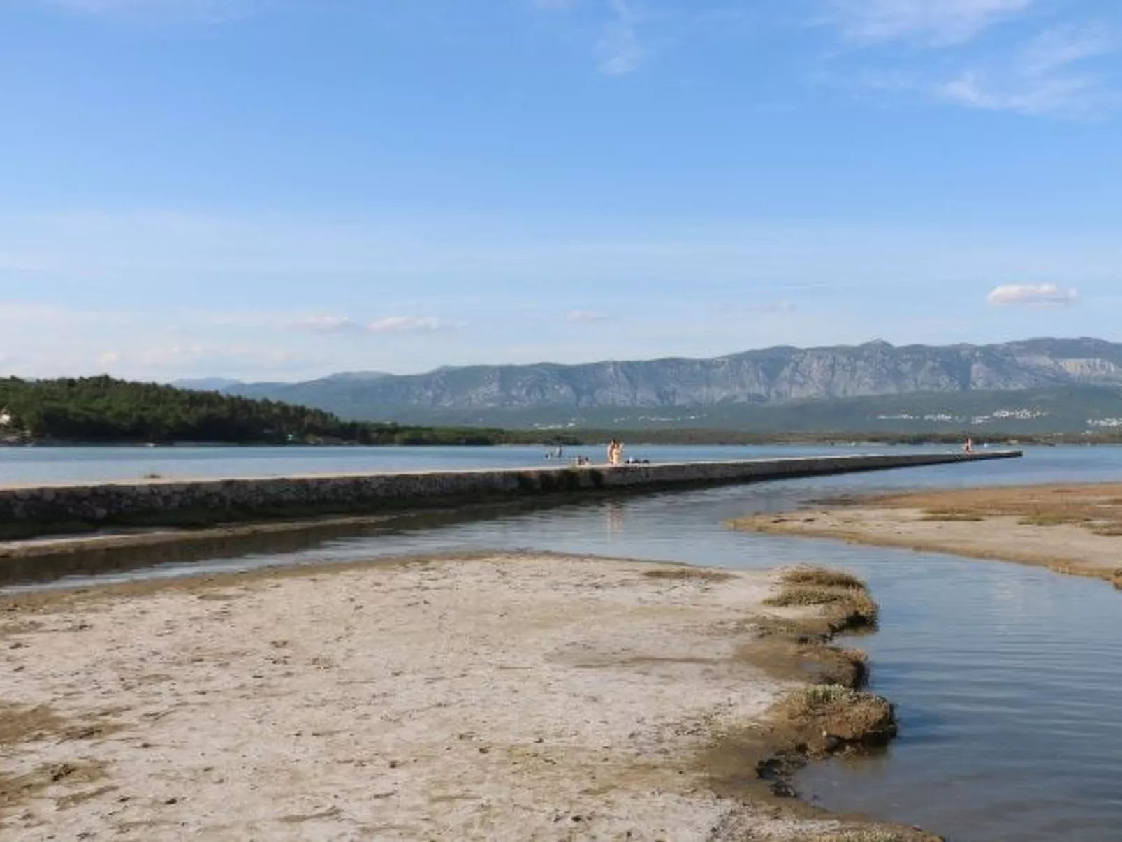 Appartement in Soline mit Großer Terrasse-Binnen