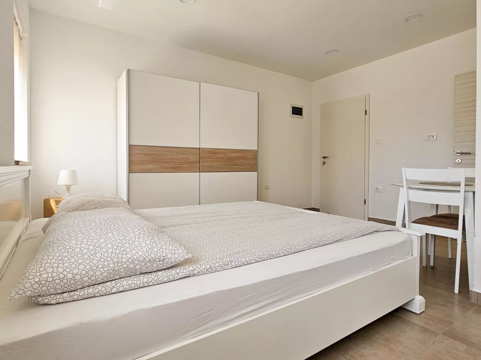 Studio "Dani 3, A2" mit Terrasse-Binnen