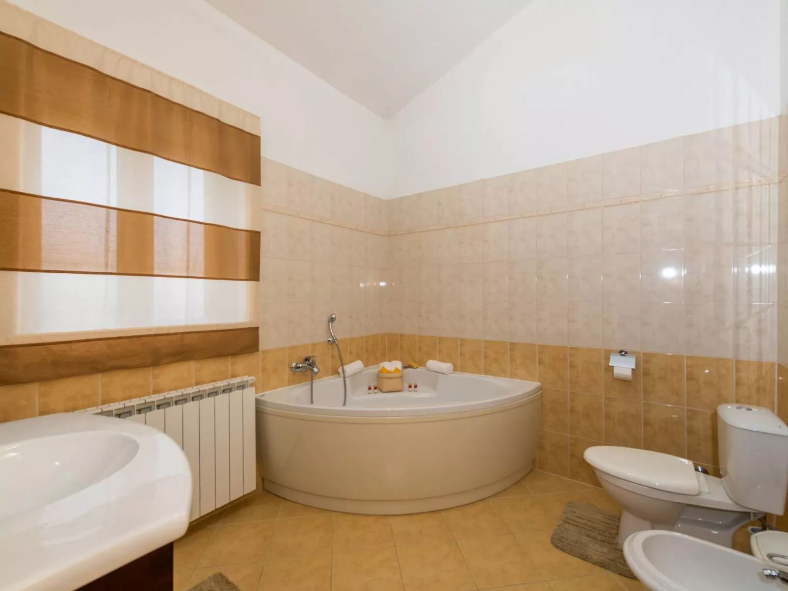 Villa Wish mit beheiztem Pool-Binnen