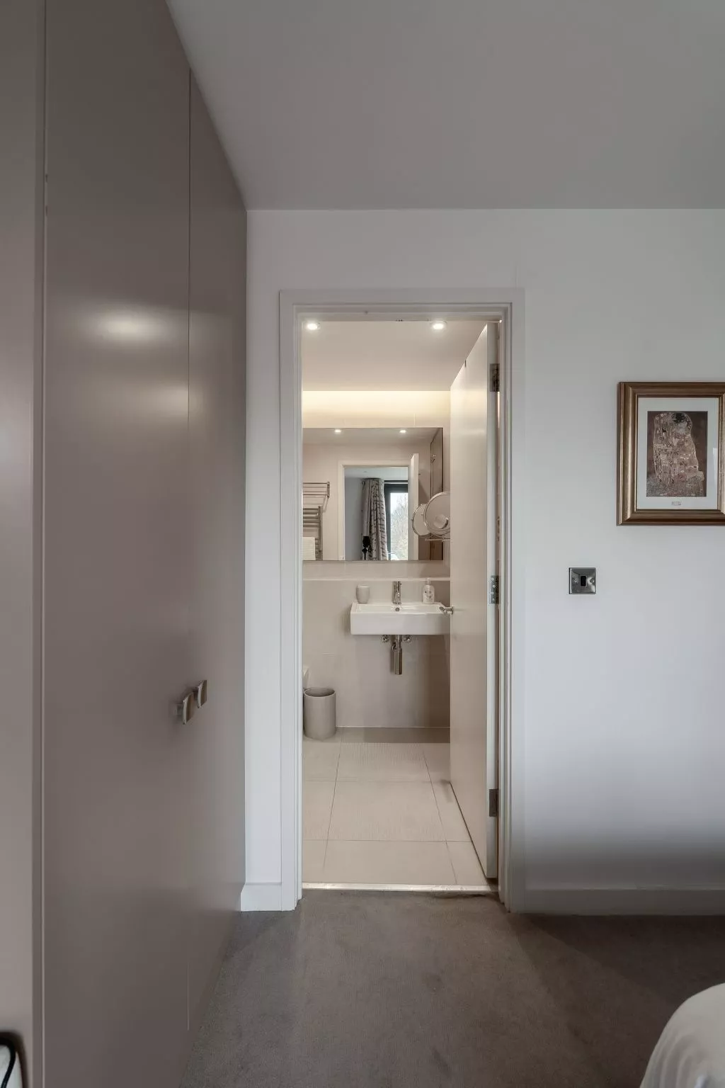 Luxuriöse 2-Bett-Wohnung im Hotelstil in Notting Hill-Binnen