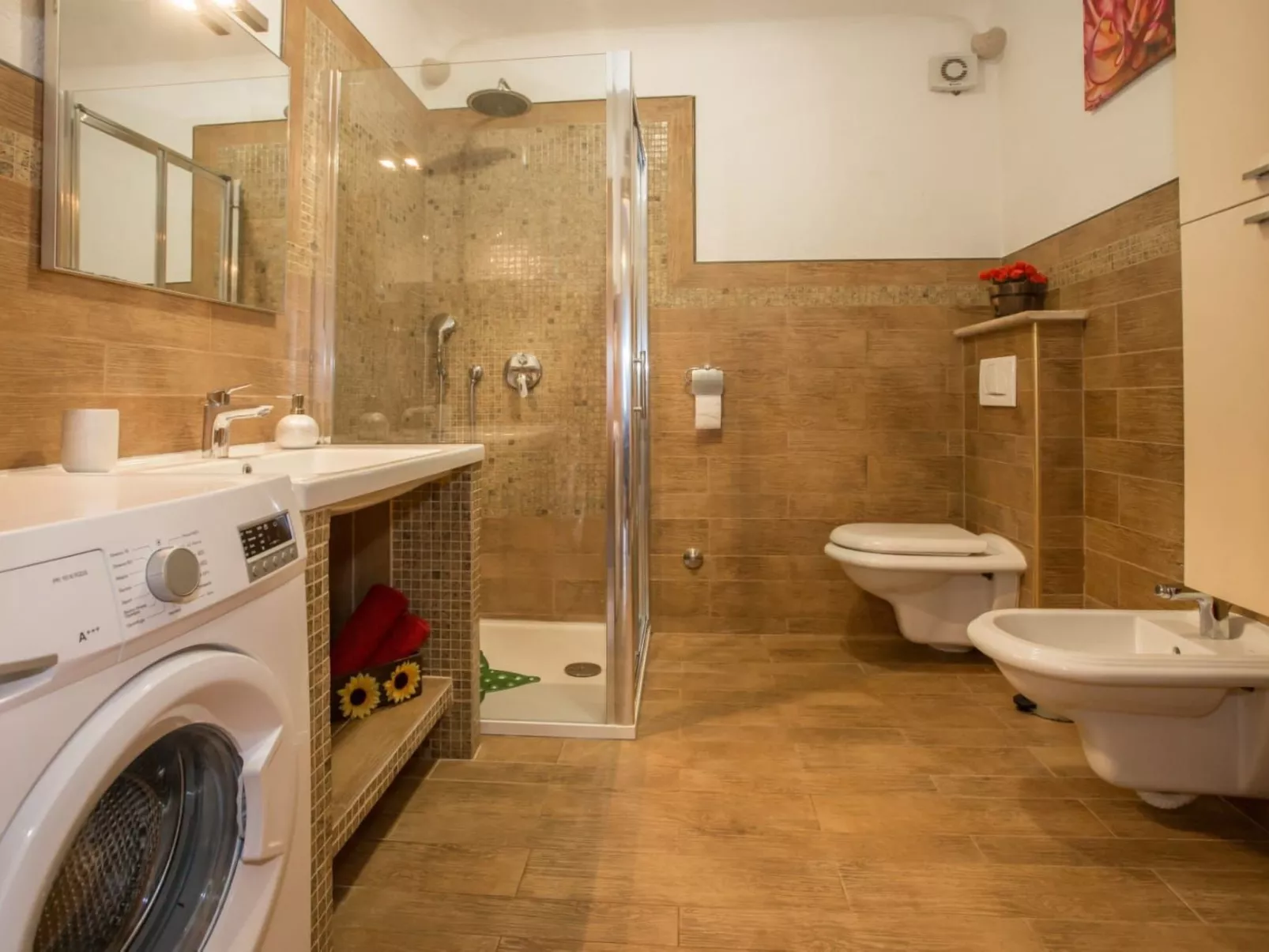 Andre Wohnung mit Pool-Image-tags.info