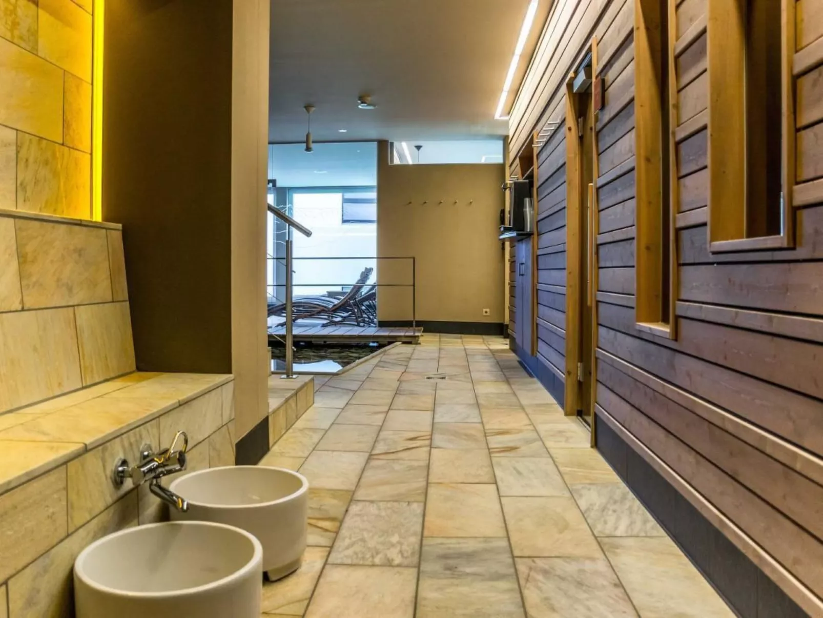 Apartment Alpenrose 2.5 mit Mitbenutzung SPA & Wellness-Binnen