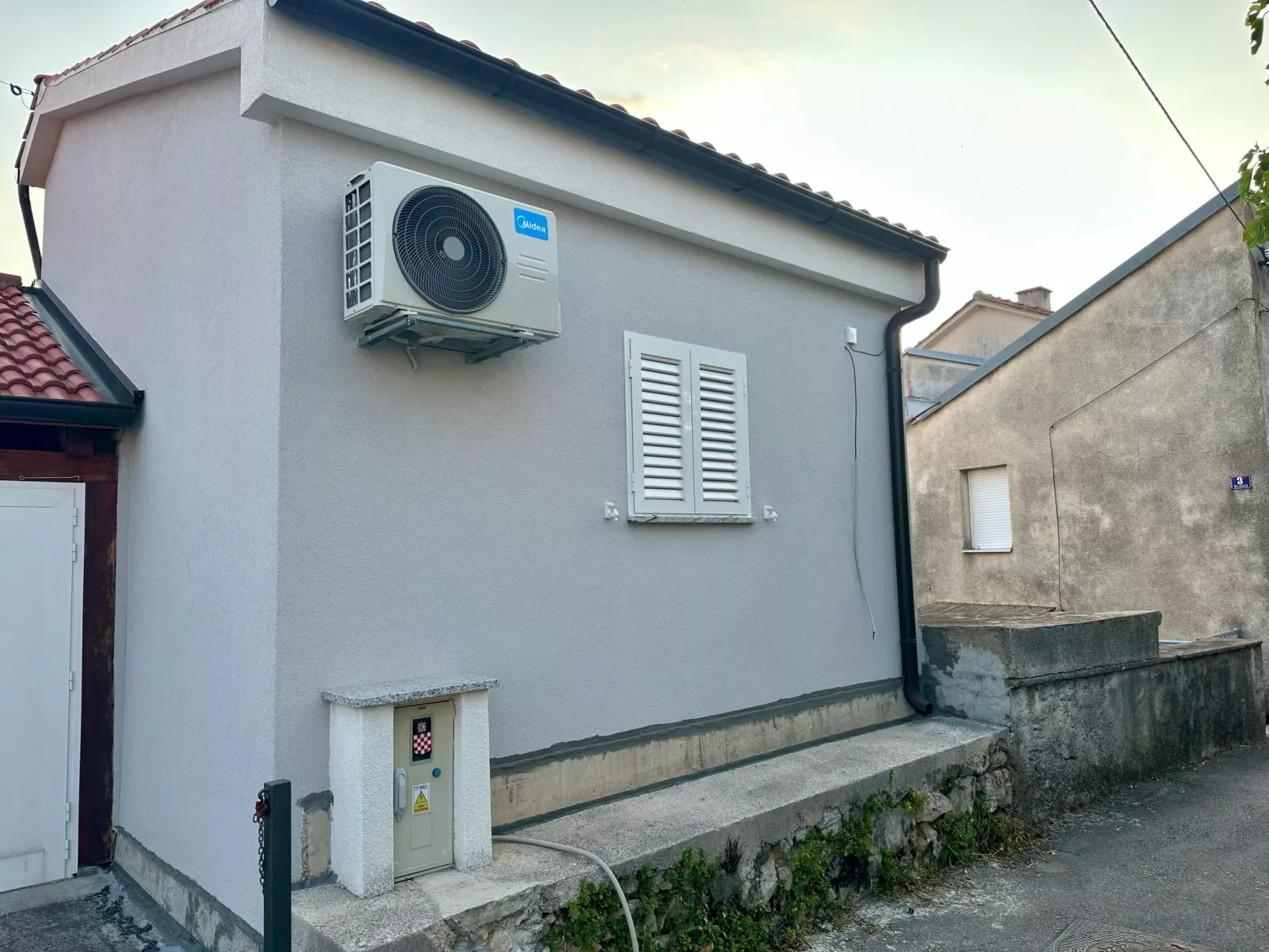 Holiday house Ena-Buiten