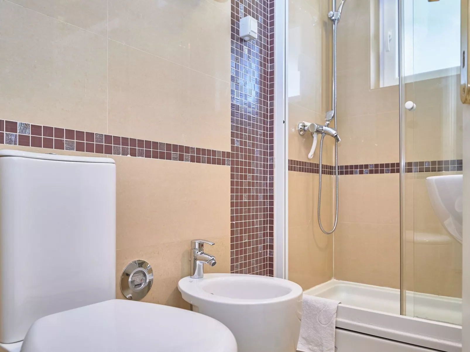 Andrea mit Stadtblick-Binnen