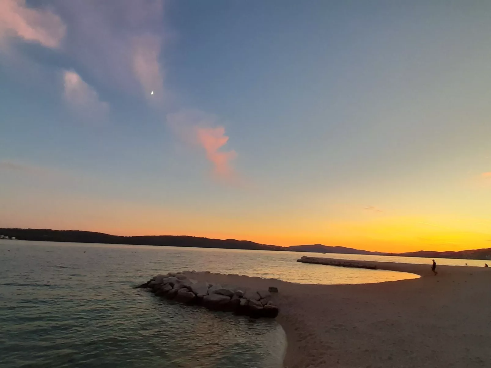 Mit Blick auf das Wasser-Image-tags.info