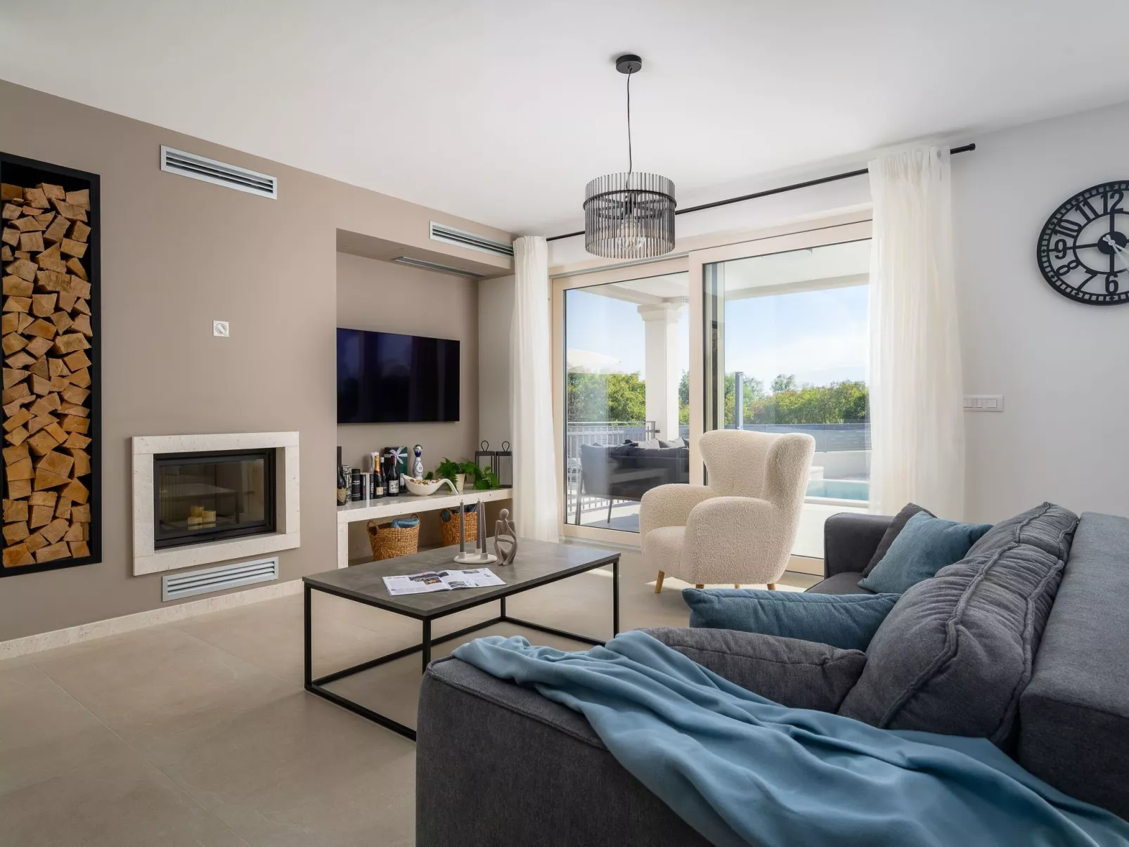 „Villa Natalia“ mit Meerblick-Binnen