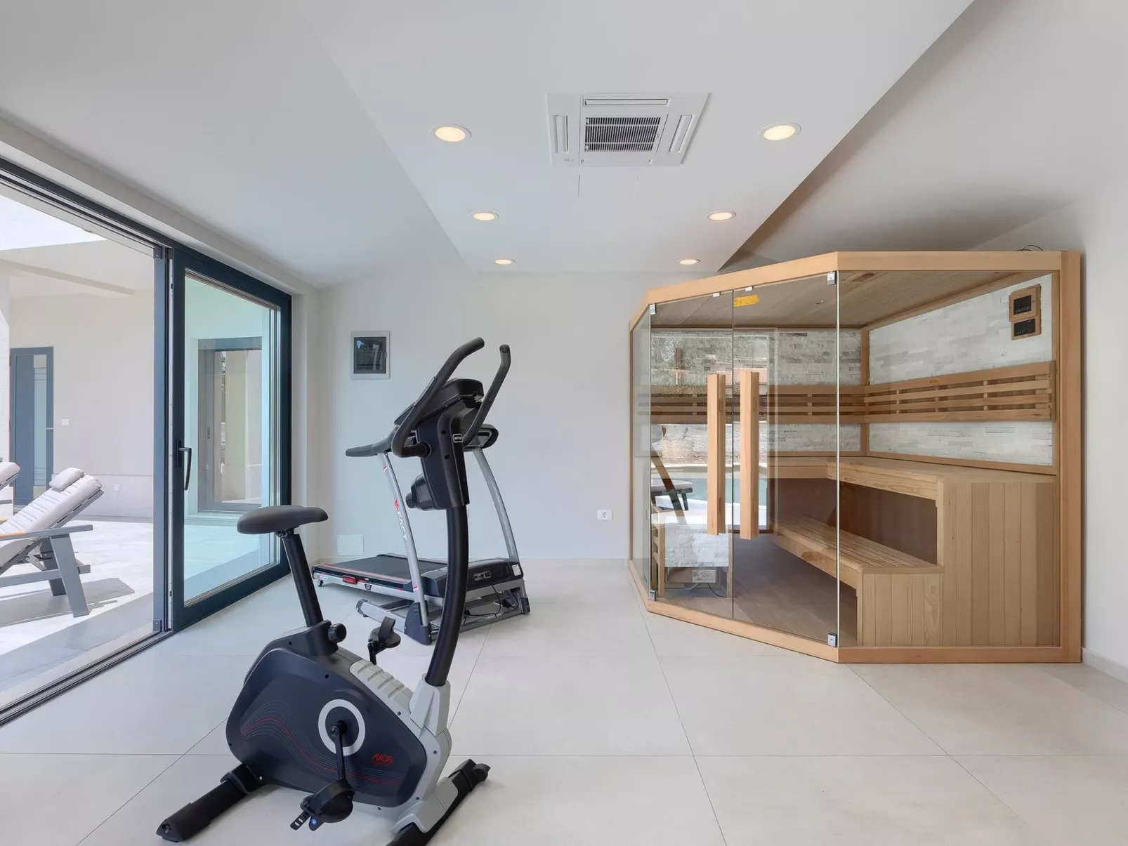 Villa Cascada-Binnen