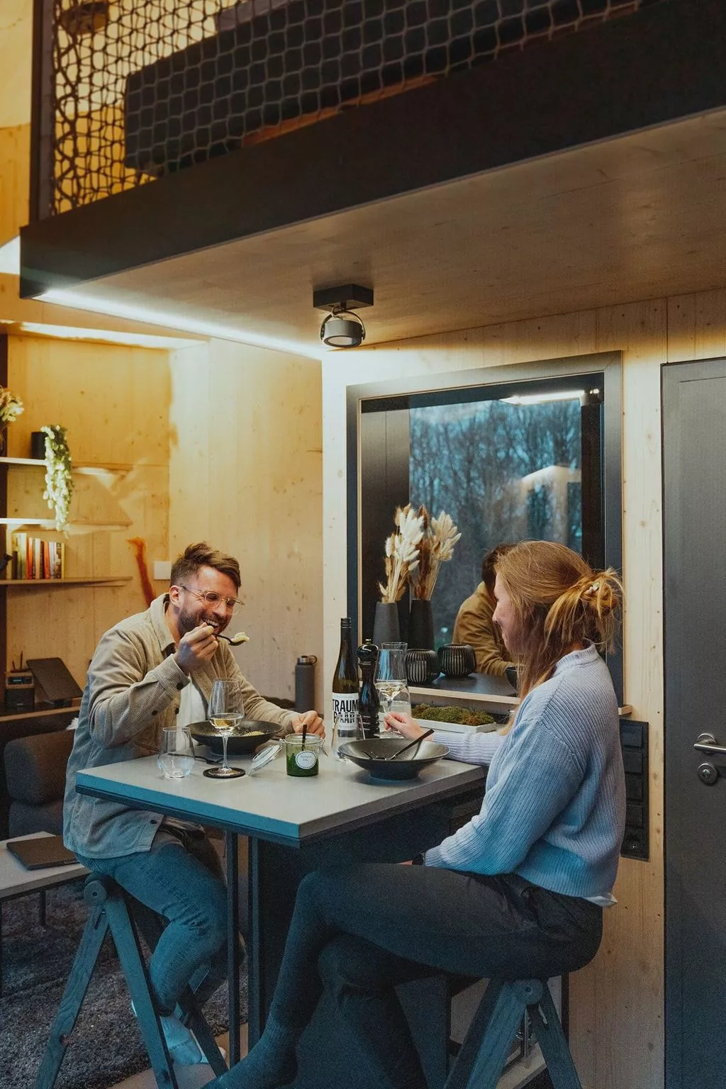 (B) Cabin Stars-Buiten