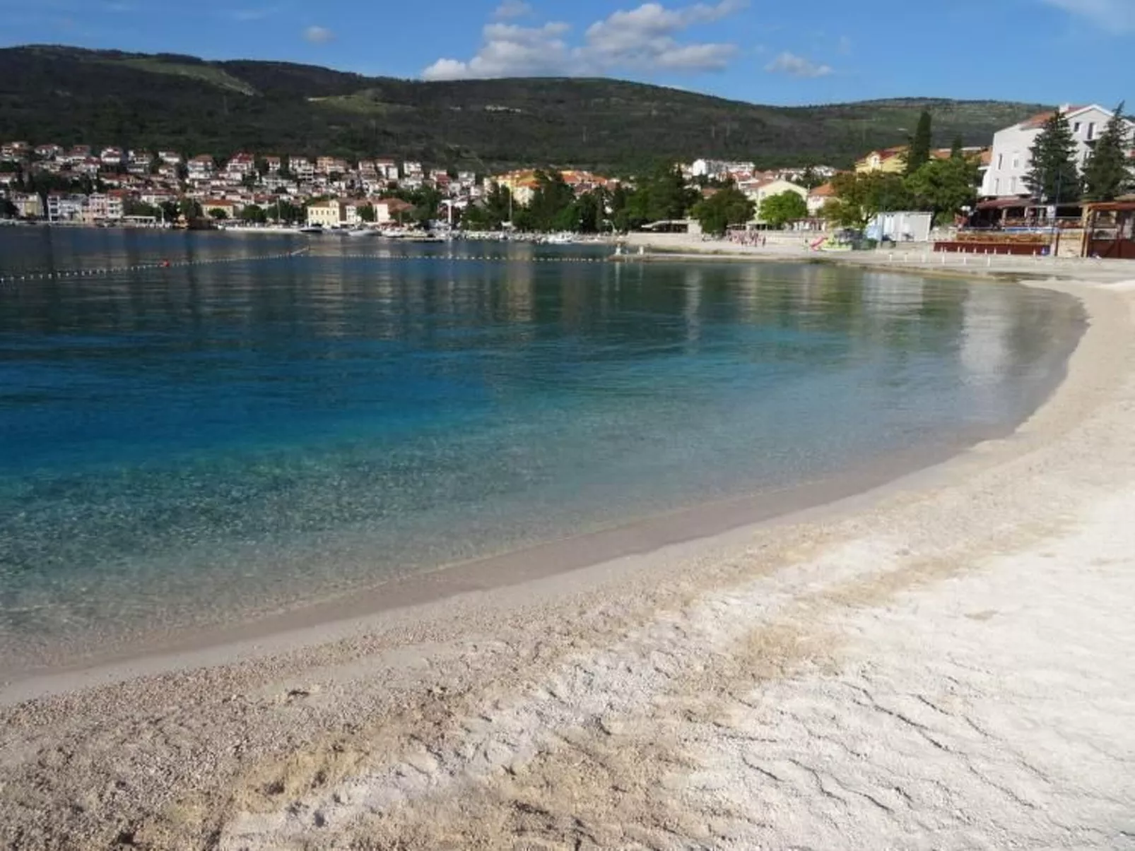 Aquamarine 2 mit Terrasse-Binnen