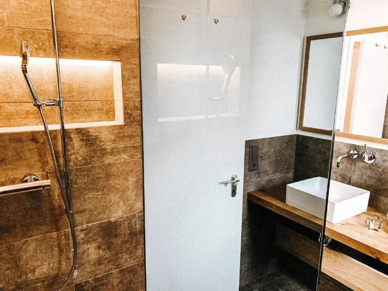 Haus Tschuetta - zentrale Lage in Valbella - Binnen