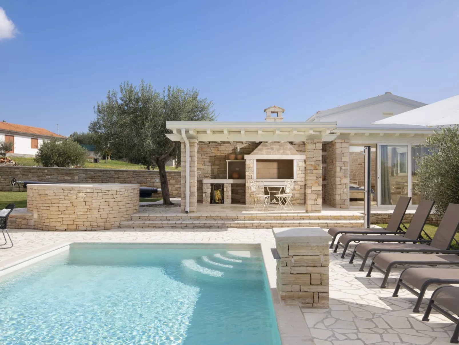 Villa Piccolo Paradiso mit beheiztem Pool-Image-tags.info