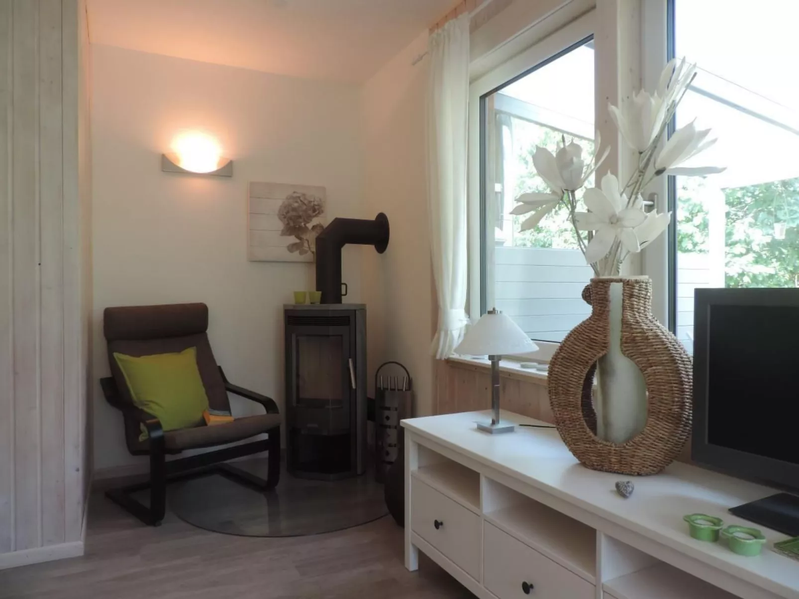 Gartenblick in Vöhl-Basdorf-Binnen