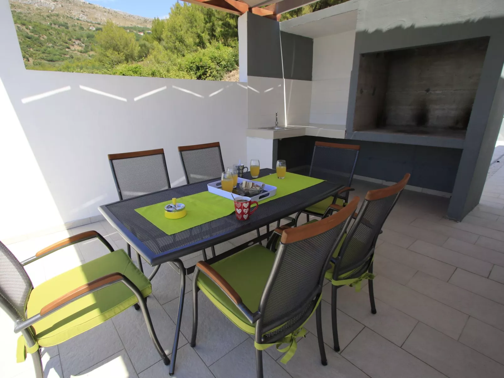 Villa Domus mit privatem beheiztem Infinity-Pool-Buiten