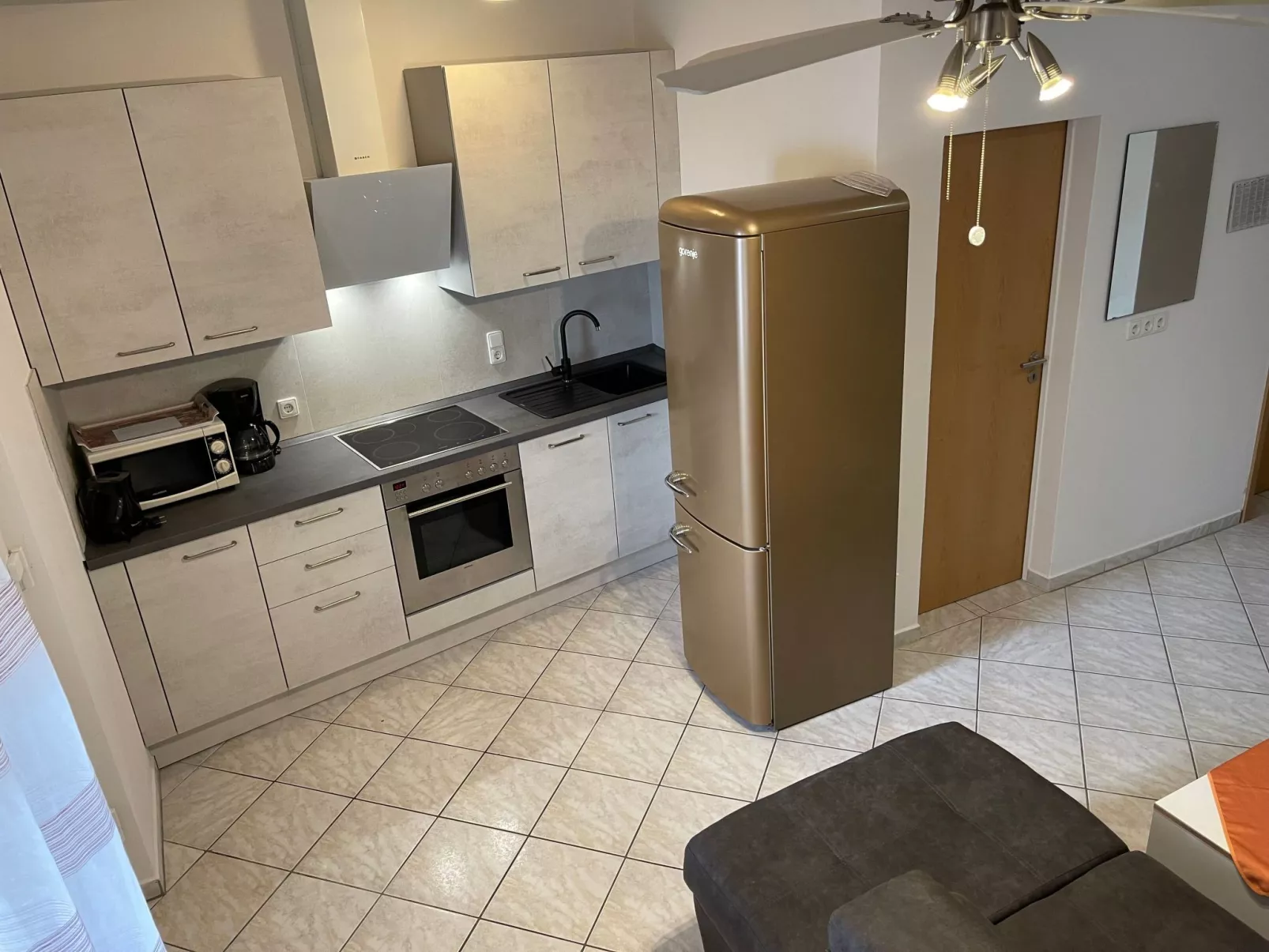 Moderne Ferienwohnung für 4 Personen-Image-tags.info