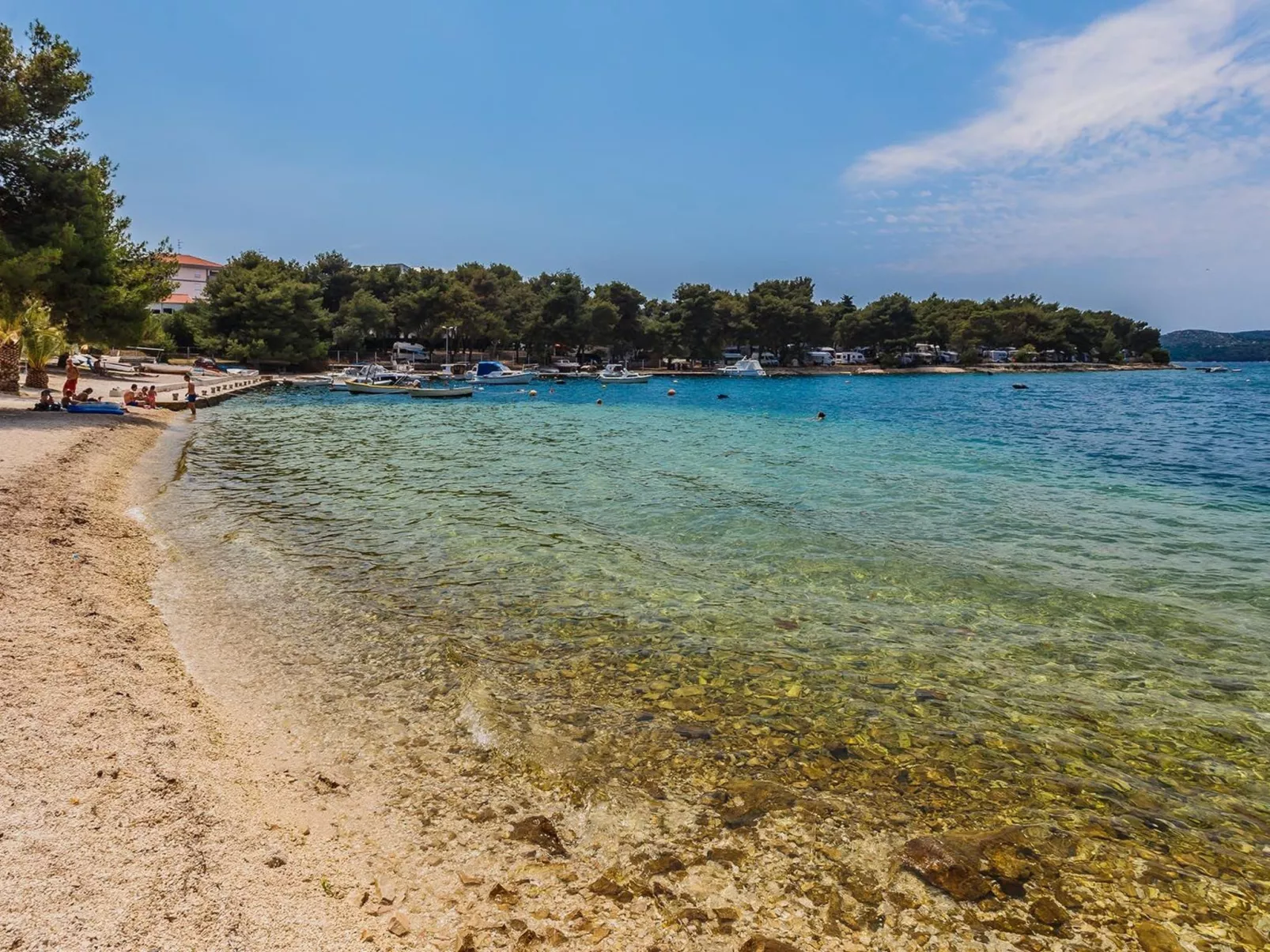 Charmantes Studio Irena - EOS CROATIA-Image-tags.info