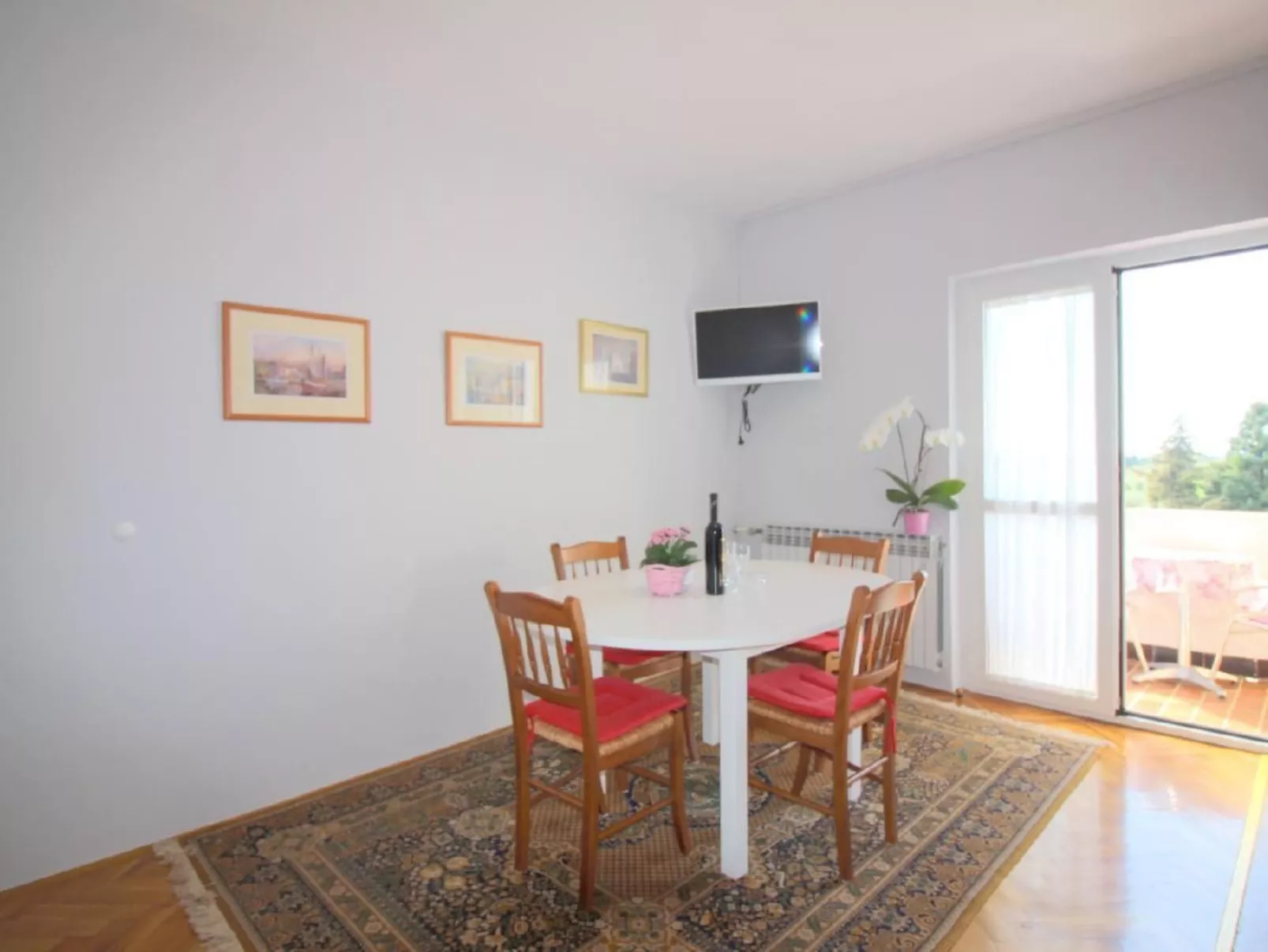 Residence Livija 3-Binnen