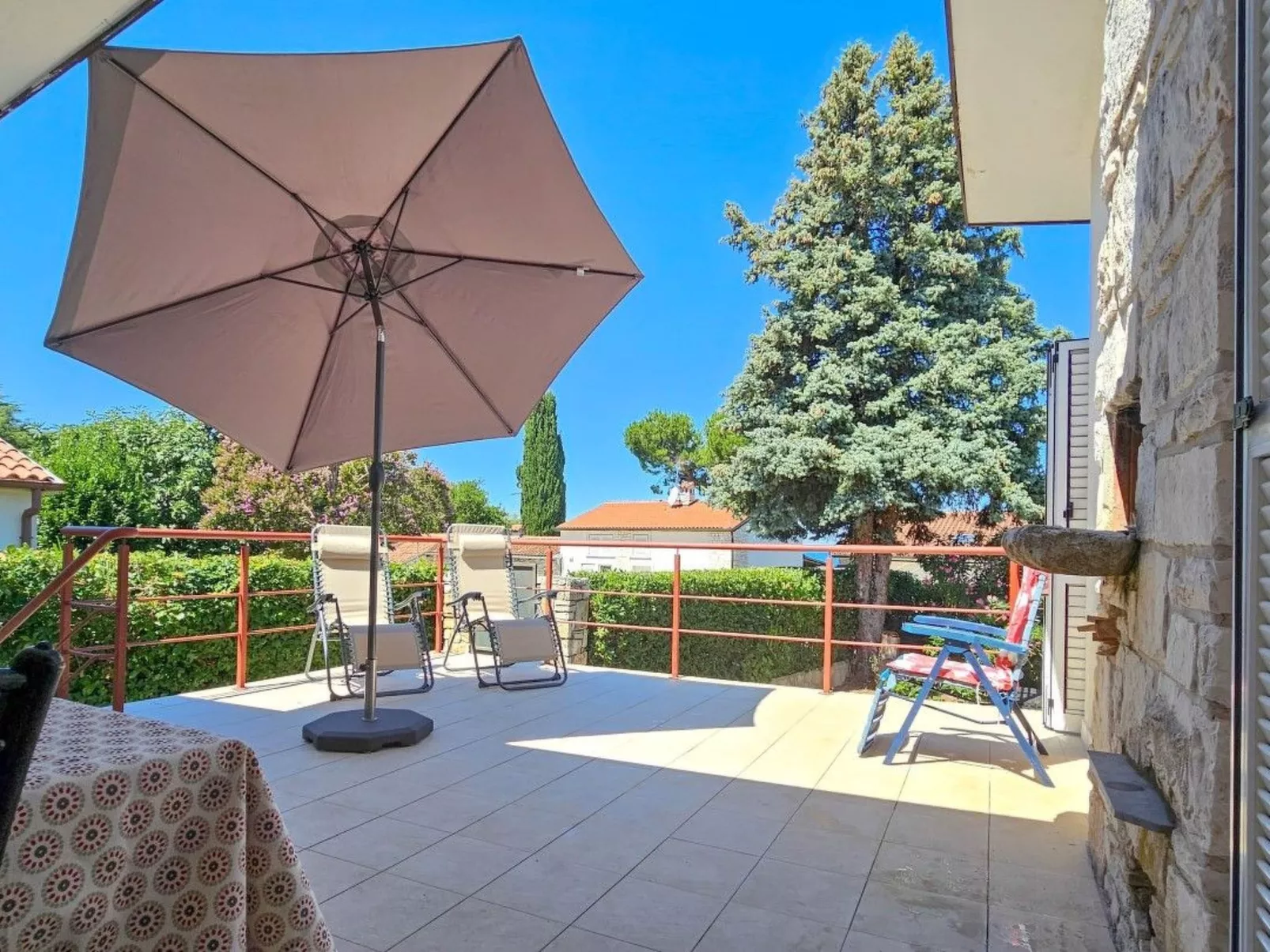 "Casa Elza" direkt am Wasser-Buiten