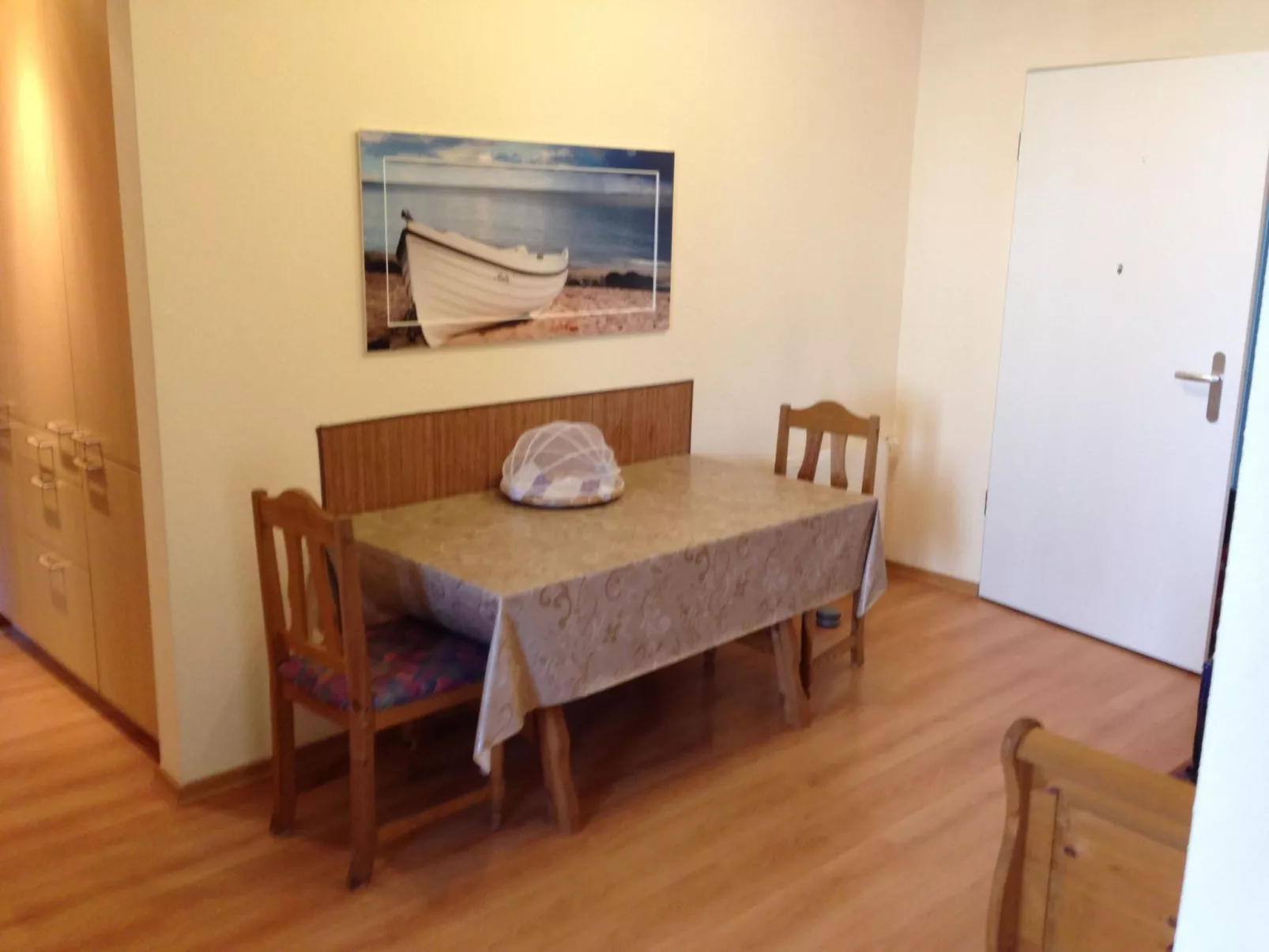 Appartement mit Terrasse-Image-tags.info