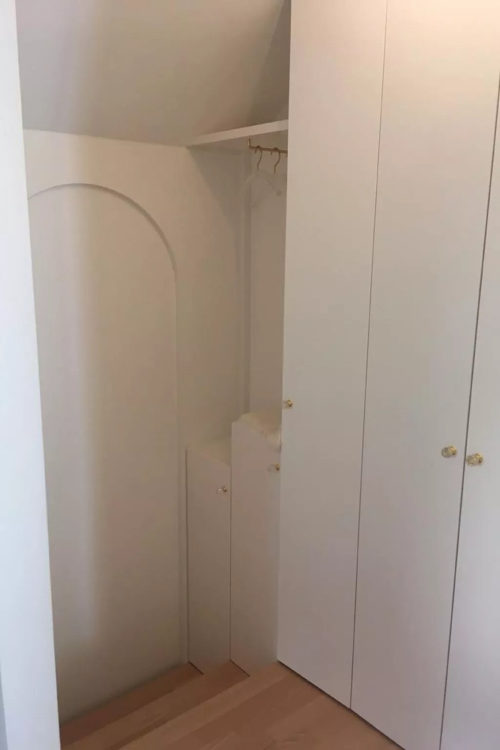 Chesa Lodola-Image-tags.info