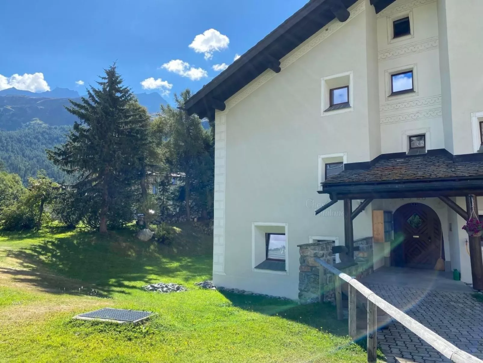 Chesa Muntanella-Binnen