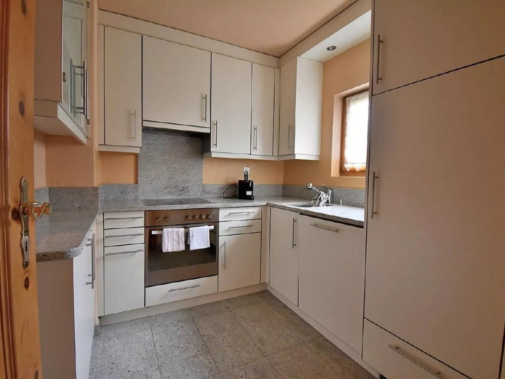 Dmura - Fewo Bernina-Binnen