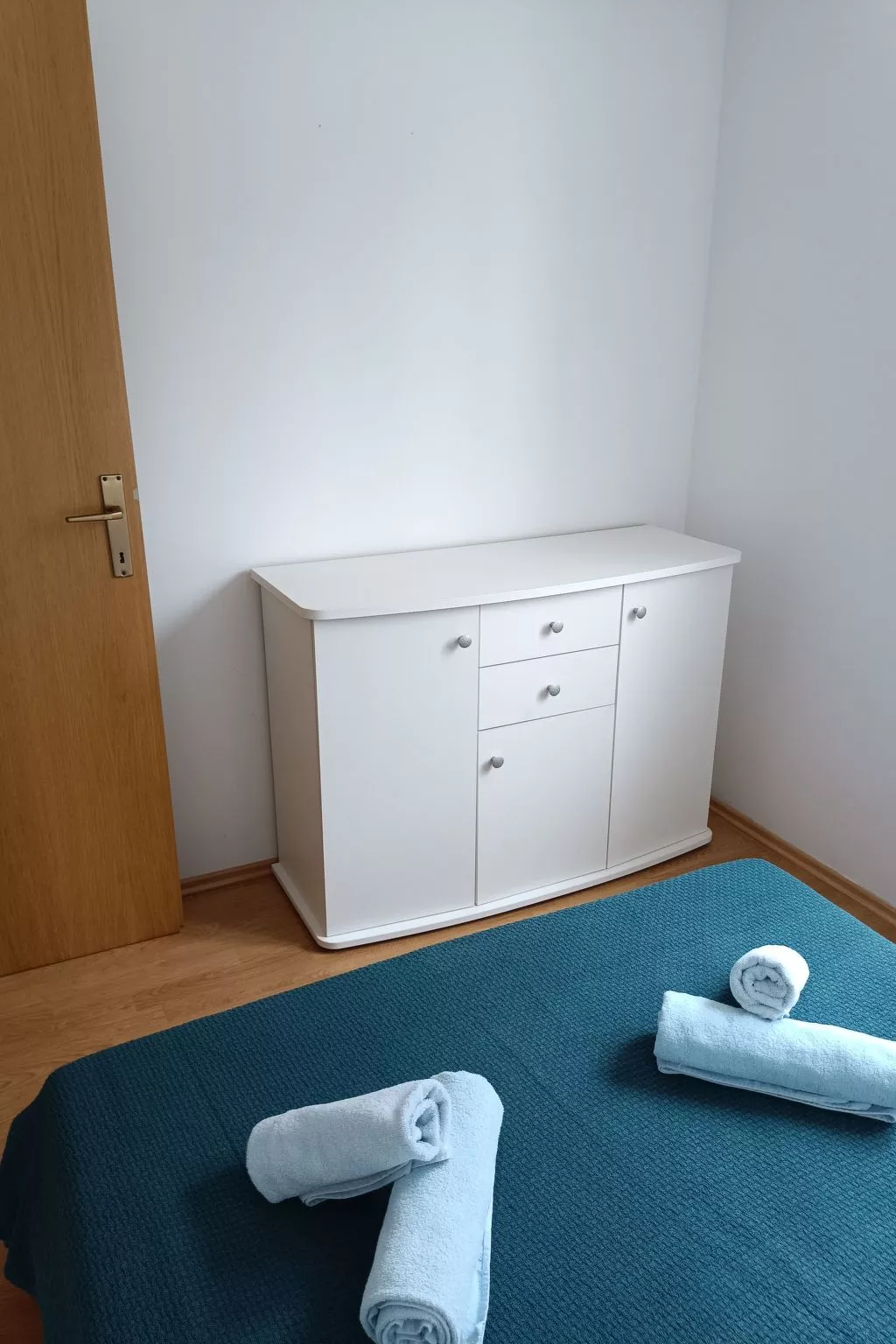 Wohnung mit Balkon-Binnen