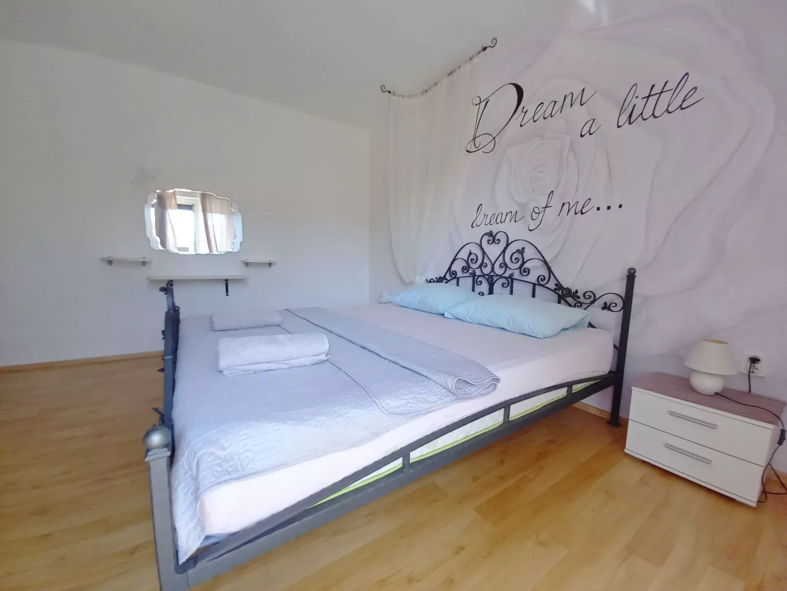 Wohnung in Valbandon in der Nähe des Strandes-Binnen