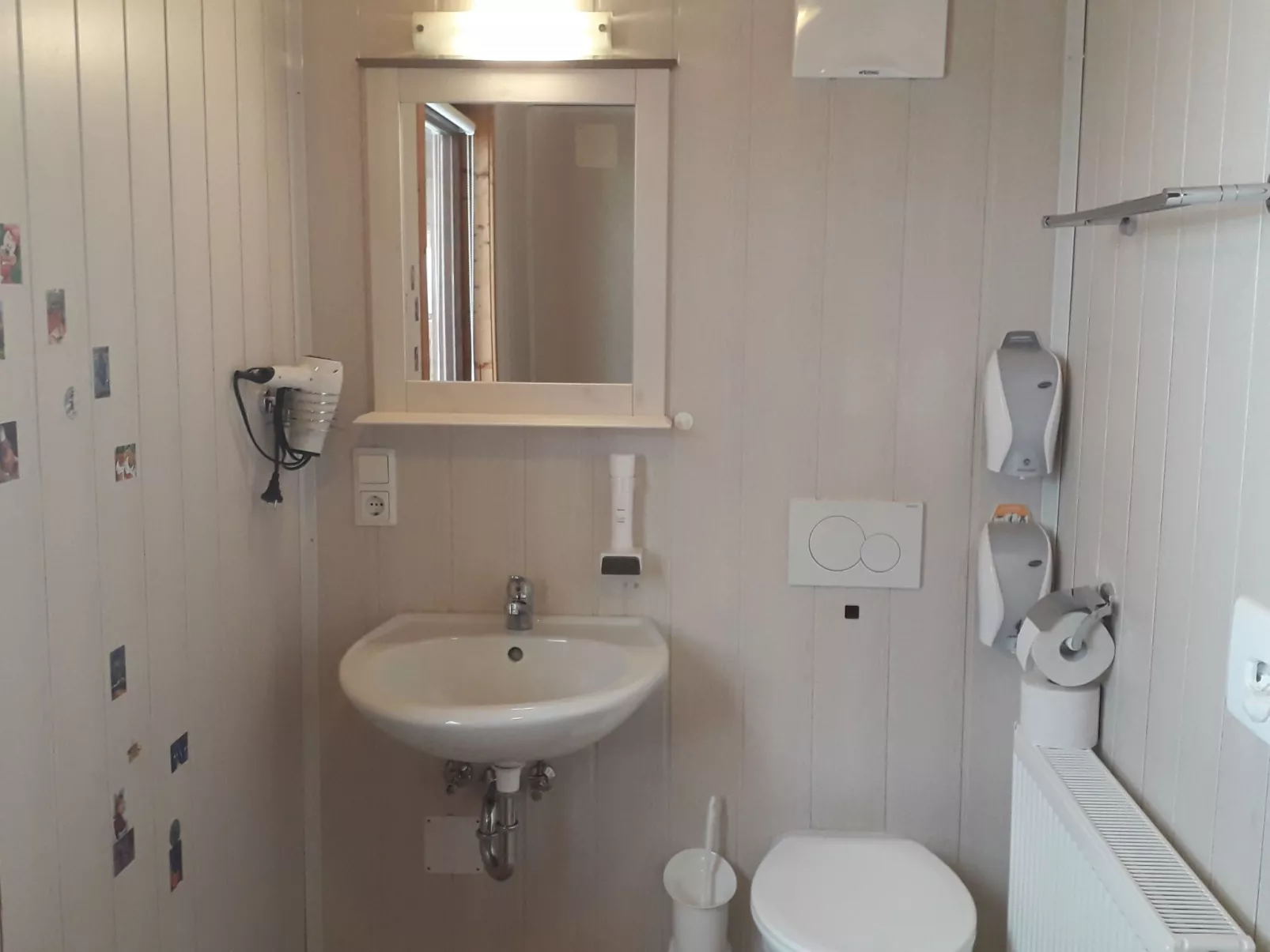 Mit Balkon und herrlichem Ausblick-Binnen