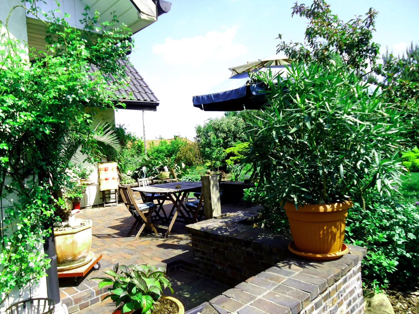 In ruhiger Lage am Waldrand-Binnen