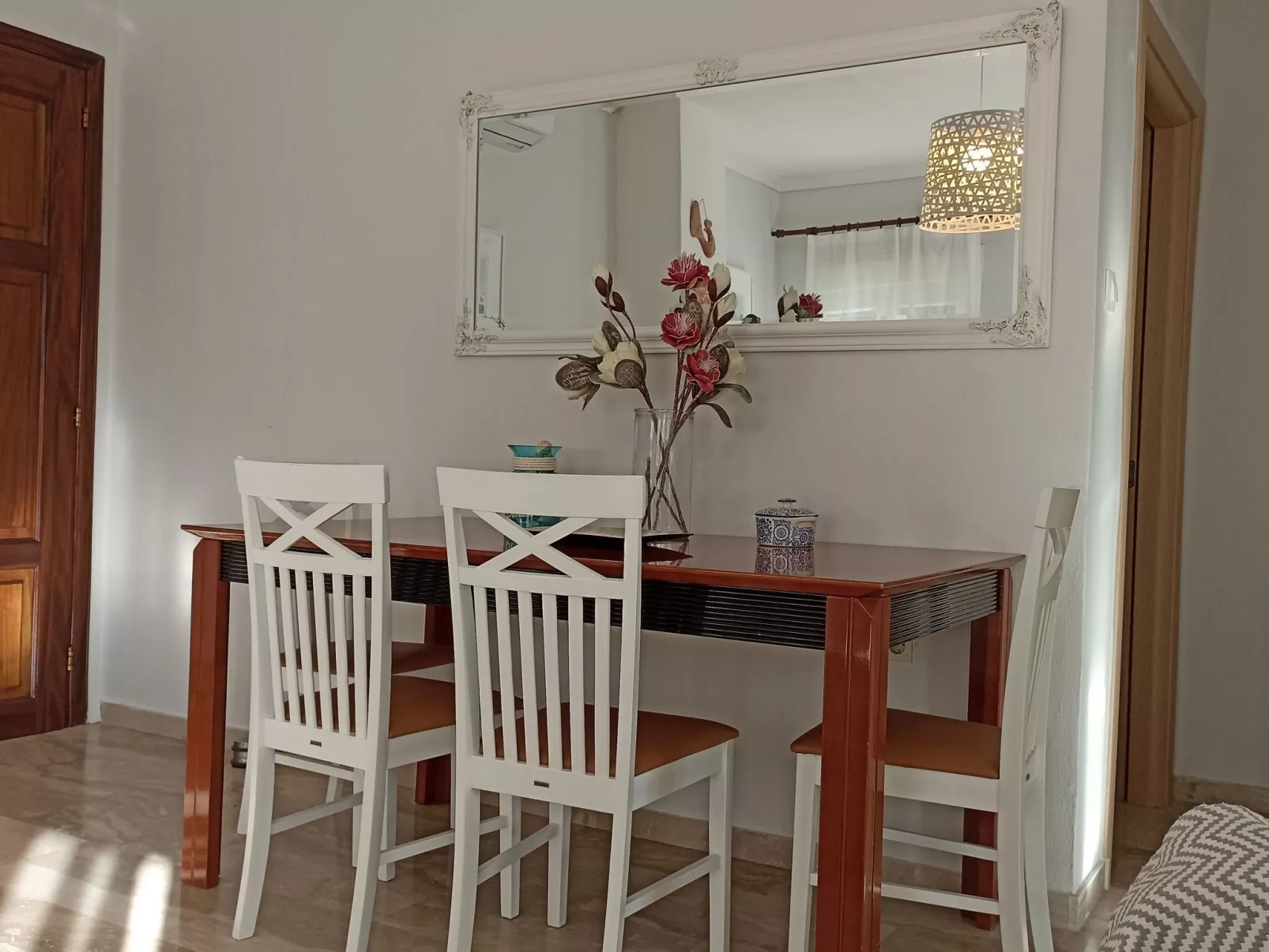 "Villa siesta" in Strandnähe-Binnen