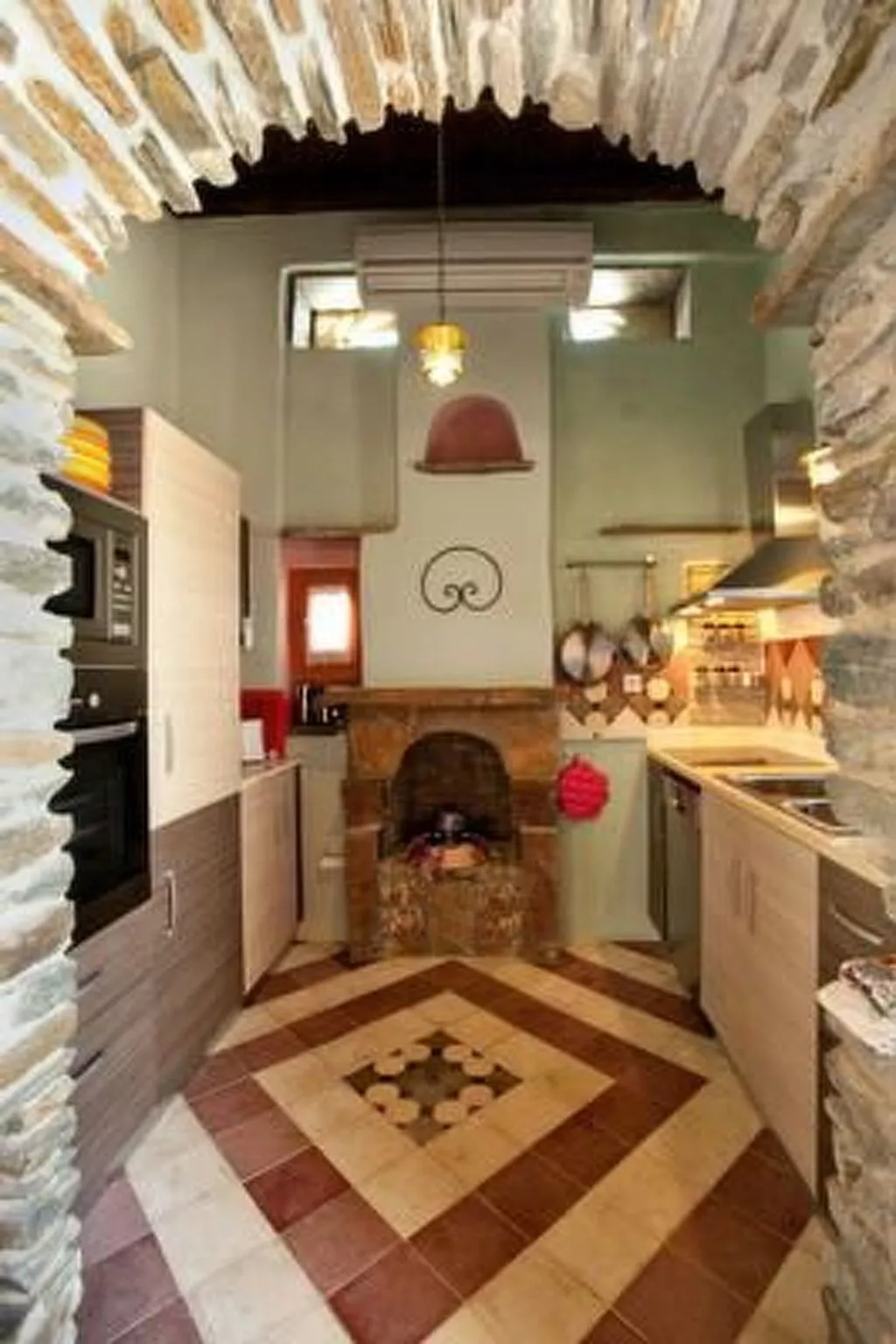 Mit eigenem Pool-Binnen