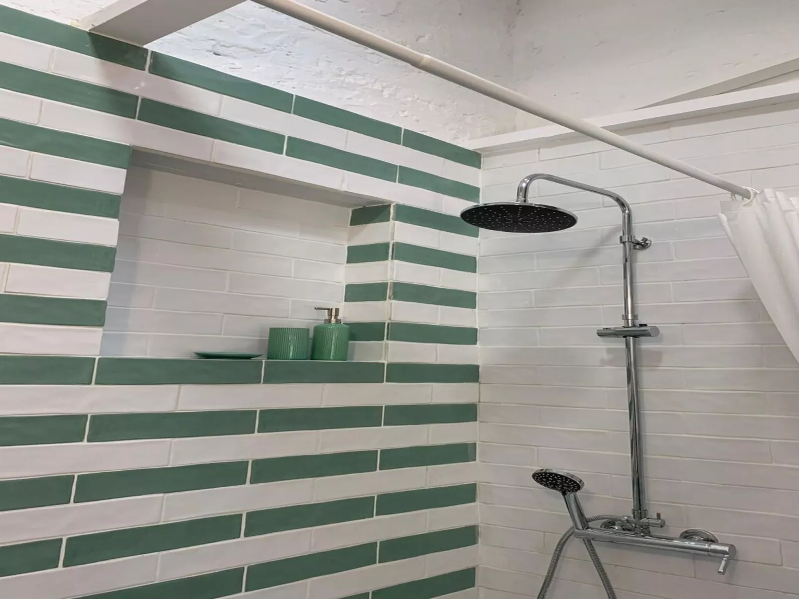 Großmutters Scheune-Binnen