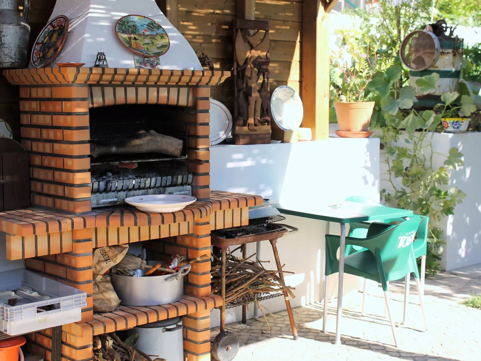 In Algés mit Kleinem gemeinsamem Pool - Buiten