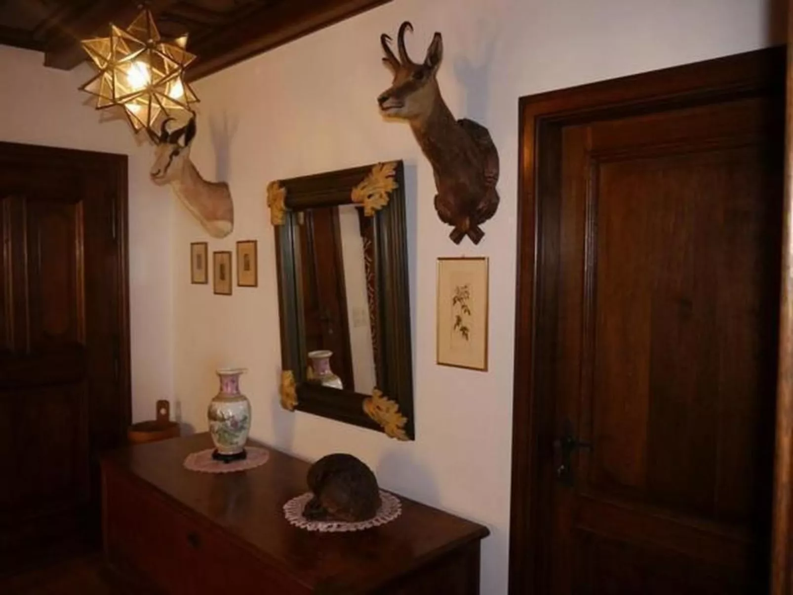 "Haus St. Bernhard-Binnen