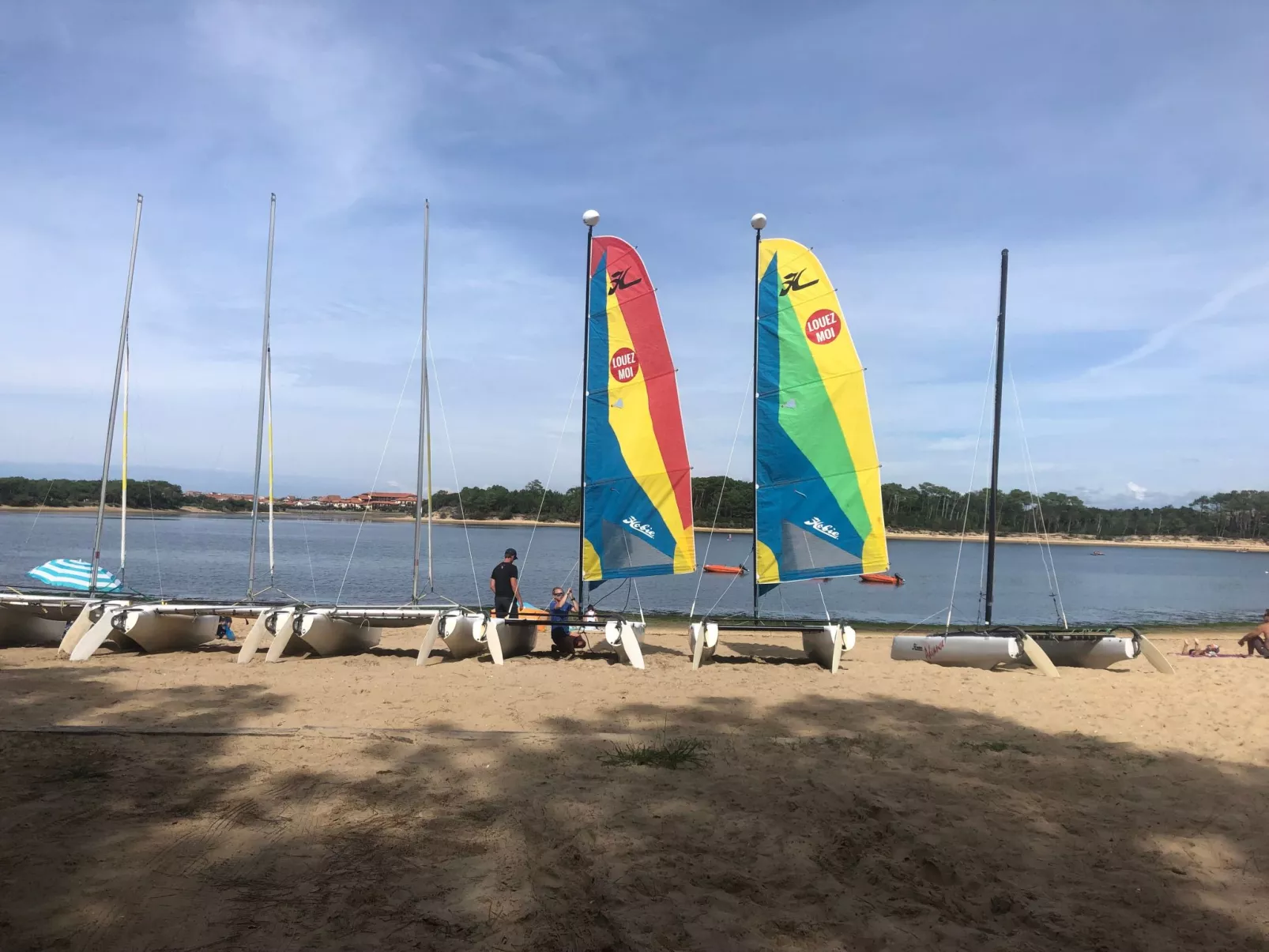 Schönes Appartment in ruhiger Lage in einer baumbestandenen Residenz mit beheiz-Buiten